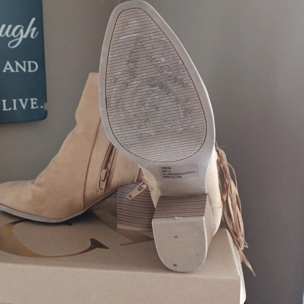 Charlotte Russe tan suede boots - Picture 4 of 6
